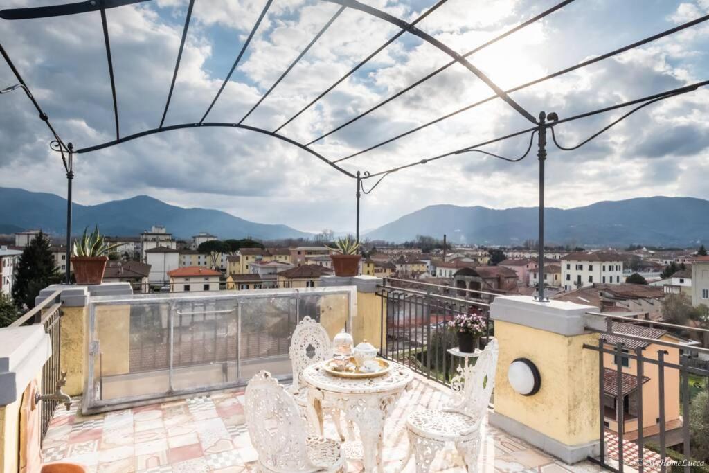 Casa Maria - Attico Di Lusso Vicino Alle Mura Lucca Dış mekan fotoğraf