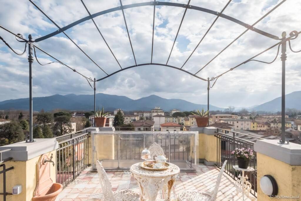 Casa Maria - Attico Di Lusso Vicino Alle Mura Lucca Dış mekan fotoğraf